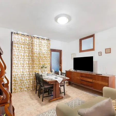 Apartment Elias La Palma *